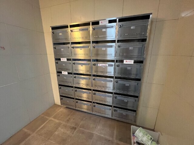 元町パークビルの物件外観写真