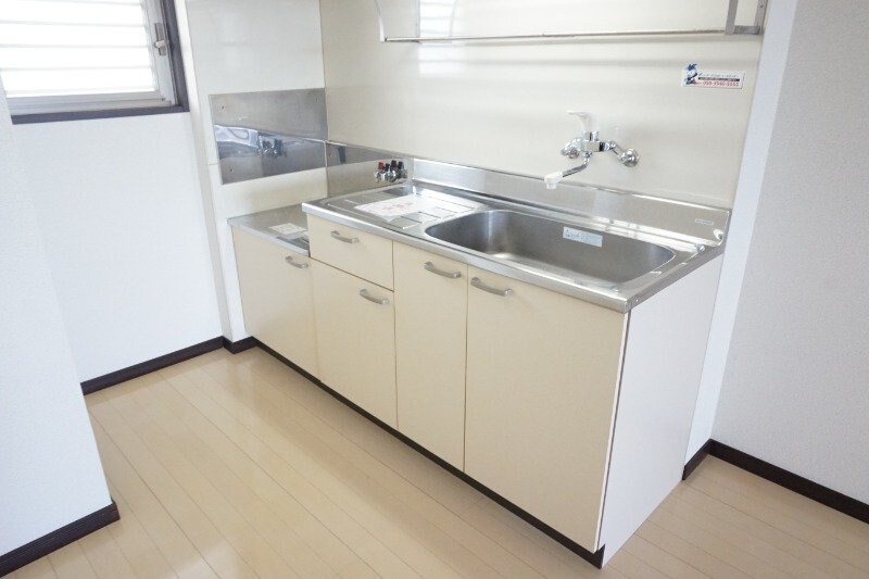 元町パークビルの物件内観写真