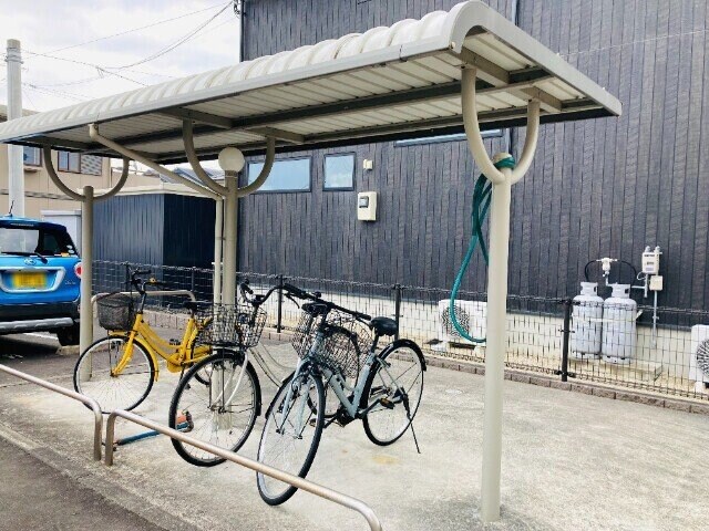 ヴァイオレット上峰の物件外観写真