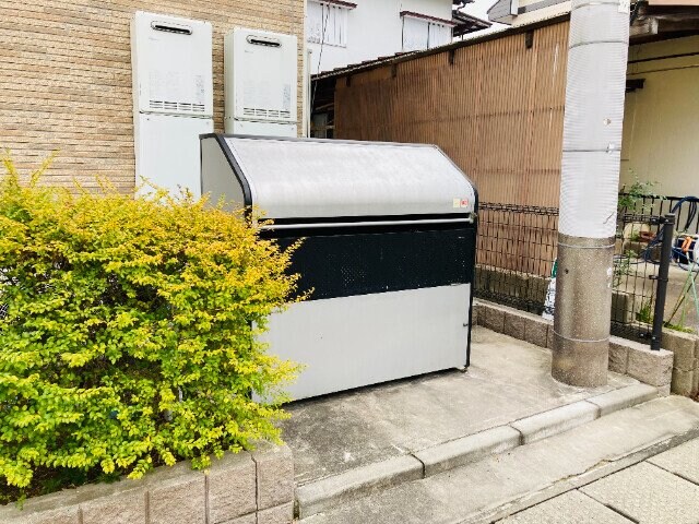 ヴァイオレット上峰の物件外観写真