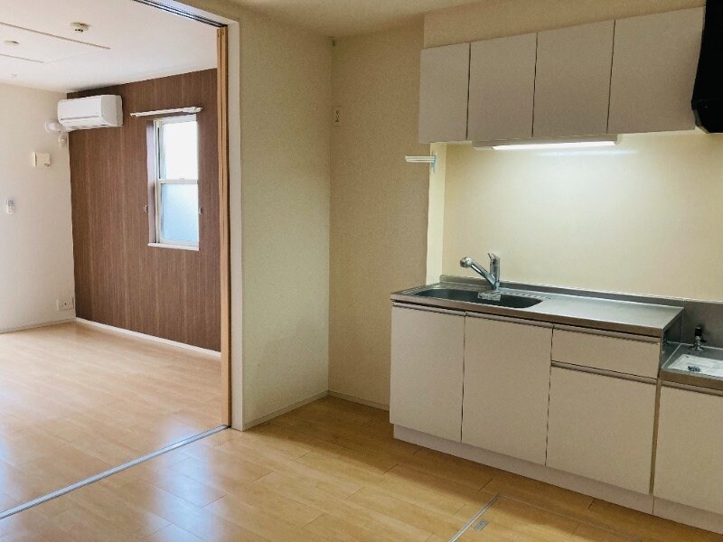 ヴァイオレット上峰の物件内観写真