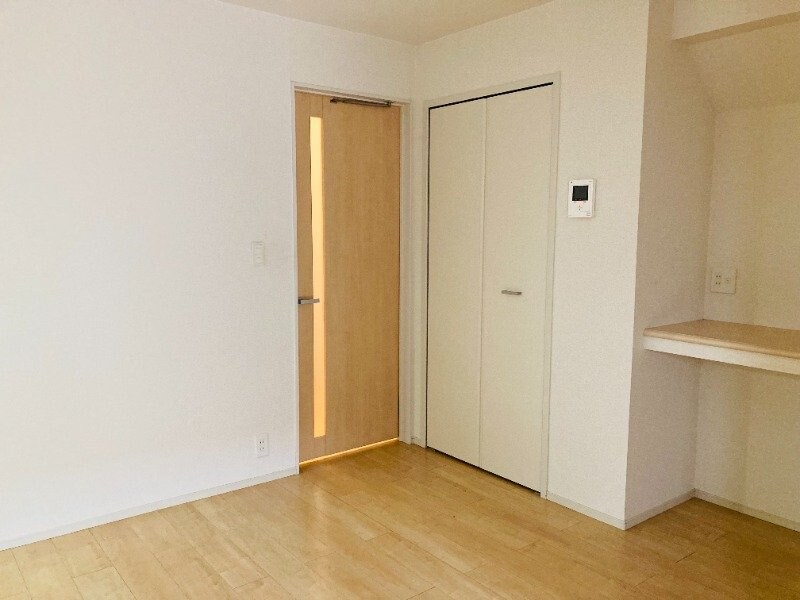 ヴァイオレット上峰の物件内観写真