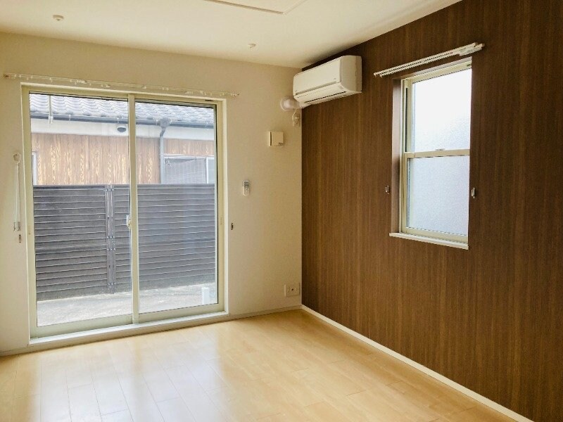 ヴァイオレット上峰の物件内観写真