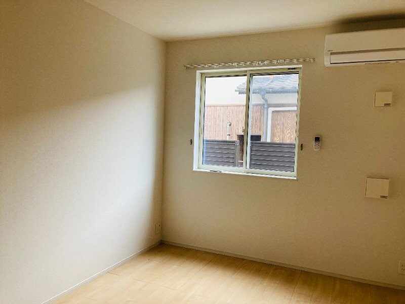 ヴァイオレット上峰の物件内観写真