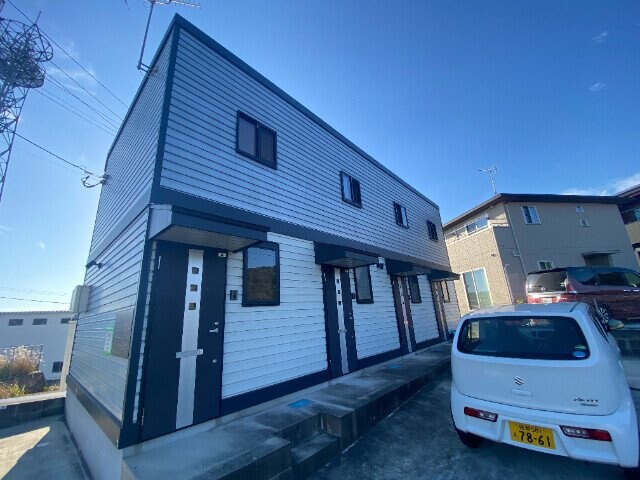 サンマリノ西新町の物件外観写真