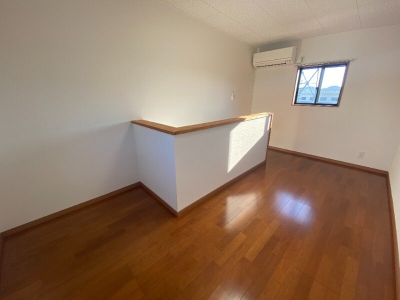 サンマリノ西新町の物件内観写真