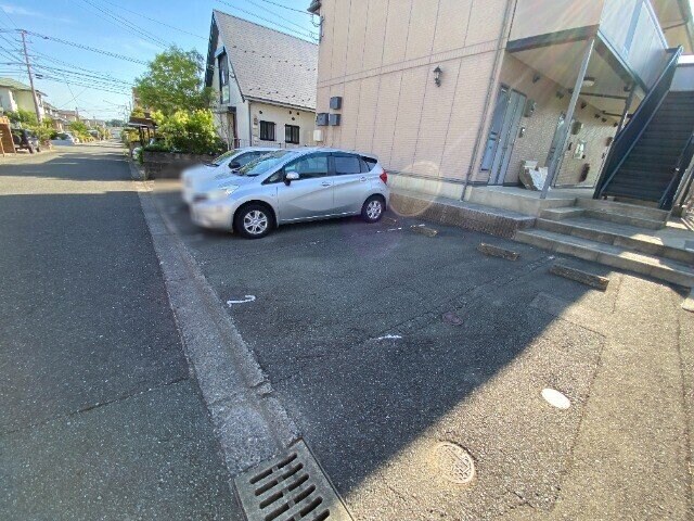 マリンコートの物件外観写真