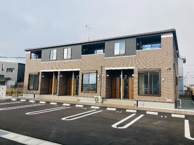 カバナトゥアンメゾン B棟の物件外観写真