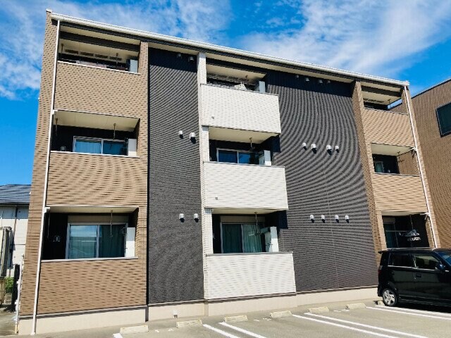 フリーダム・レジデンスⅡの物件外観写真