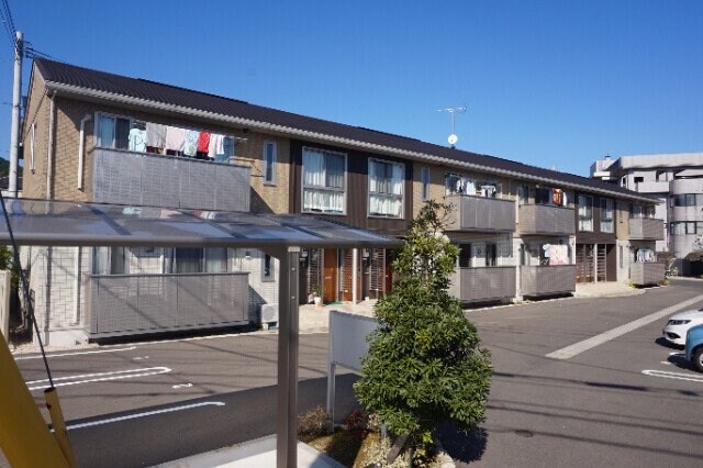 ドエル古賀弐番館の物件外観写真