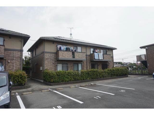 アベイユ Ａ棟の物件外観写真