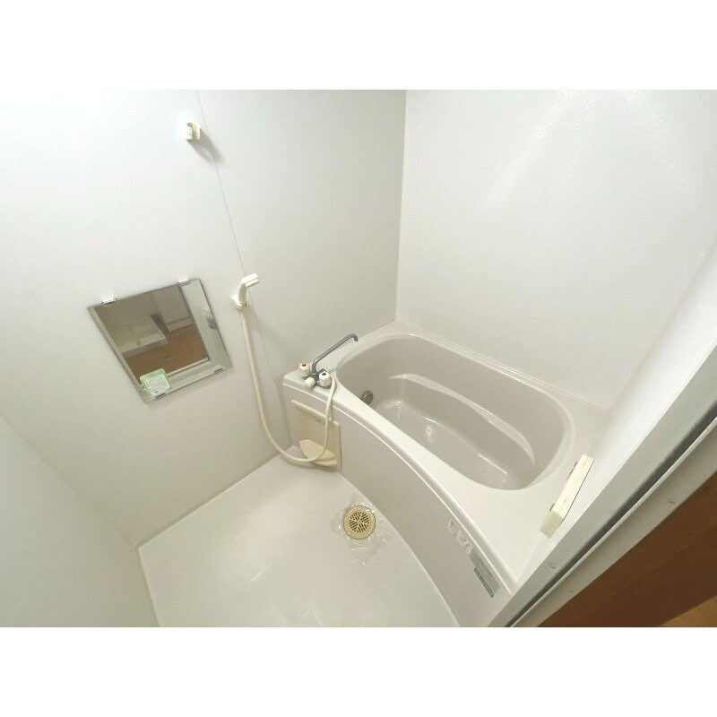 グリーンコート樺島の物件内観写真