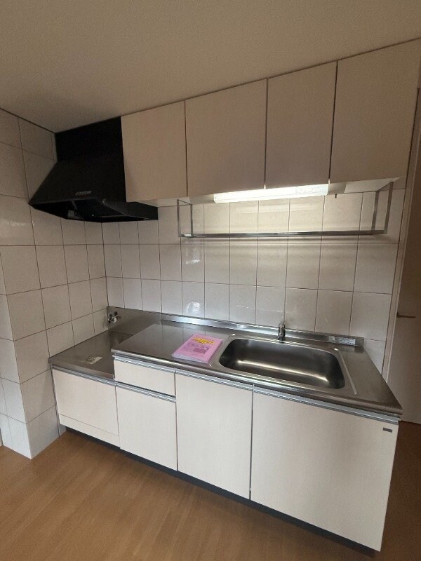 パインホームズ川平の物件内観写真