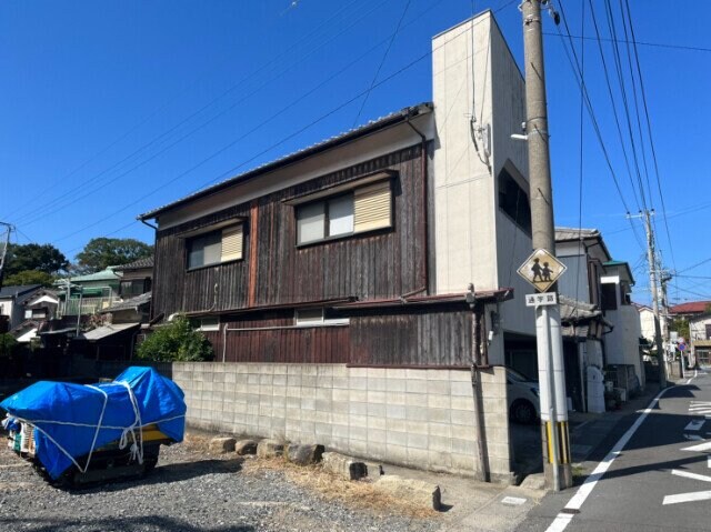 中尾貸家の物件外観写真