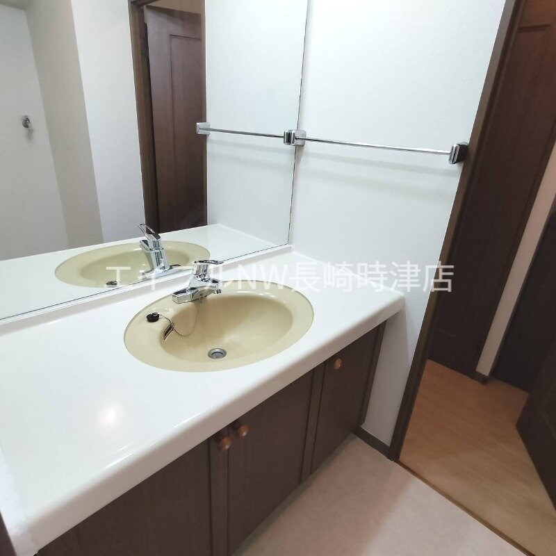 ダイアパレス葉山の物件内観写真