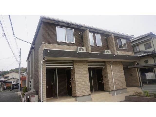 メゾンクレアの物件外観写真