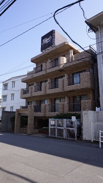 グレイス平和公園の物件外観写真