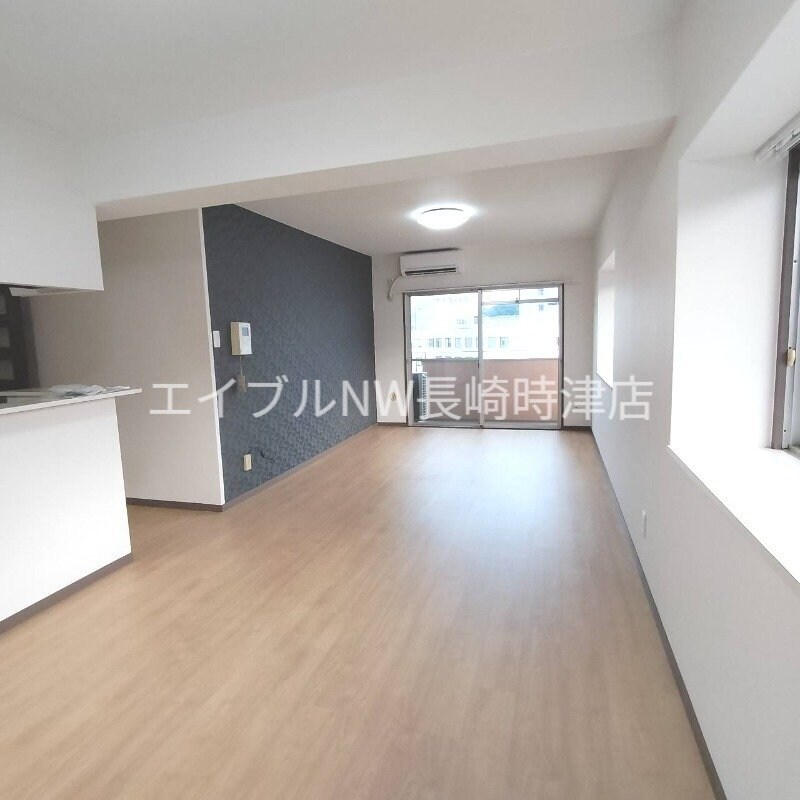 ダイアパレス葉山の物件内観写真