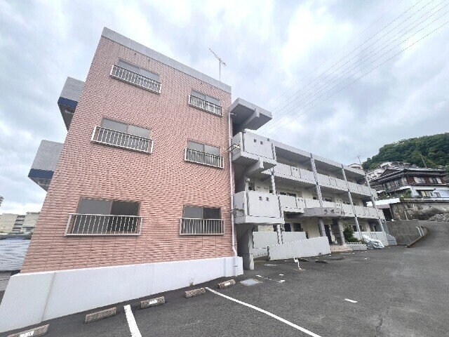 ラポール青山の物件外観写真