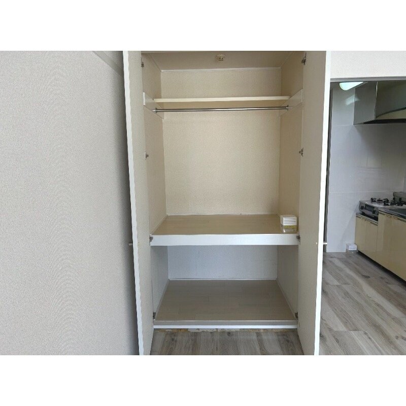フラットワンの物件内観写真