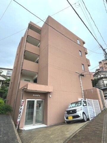 セントポリア泉の物件外観写真