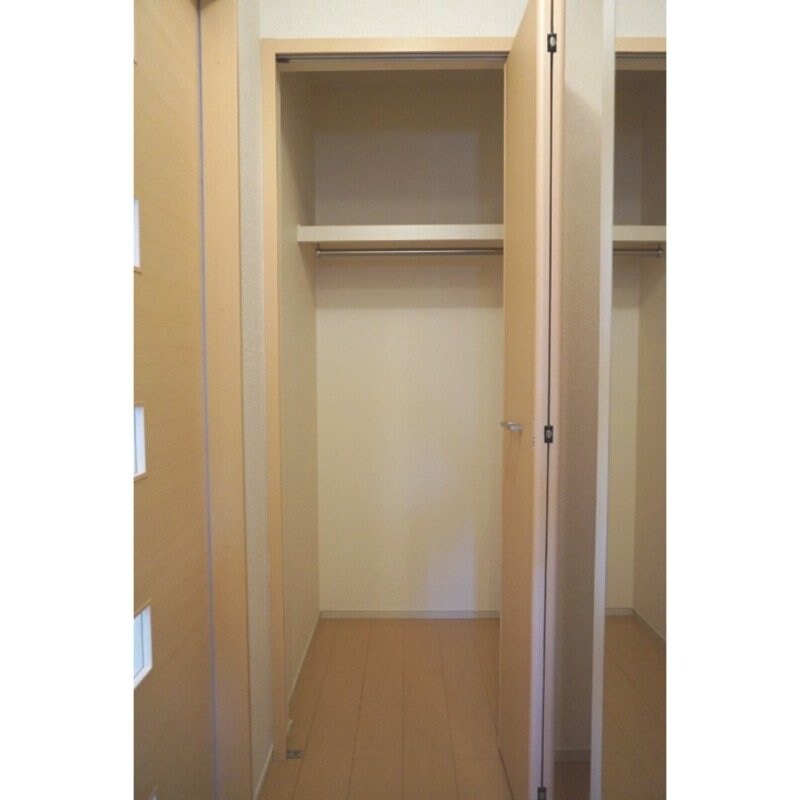 カレントハウスAの物件内観写真