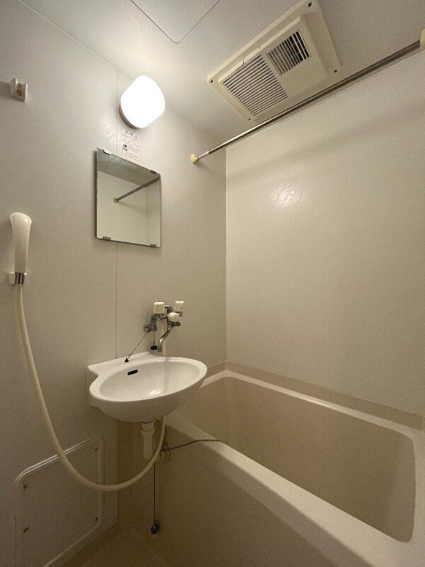 レオパレス柳谷の物件内観写真