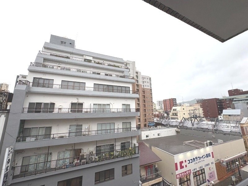 プラス・ドゥ・カネガエの物件内観写真