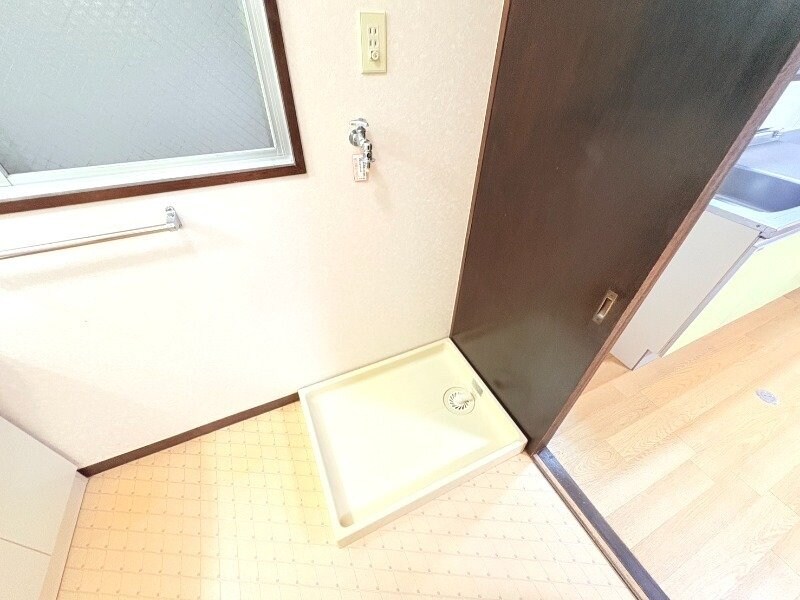 プラス・ドゥ・カネガエの物件内観写真