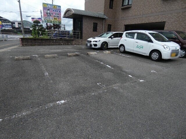 アーブルセゾンの物件外観写真