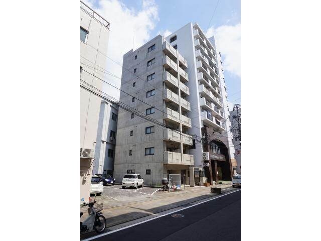 セレスティア・カネガエの物件外観写真