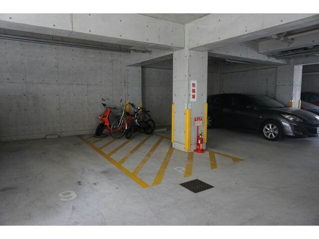 クオーレ中川の物件外観写真