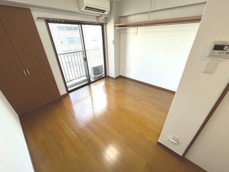 Two Livingの物件内観写真