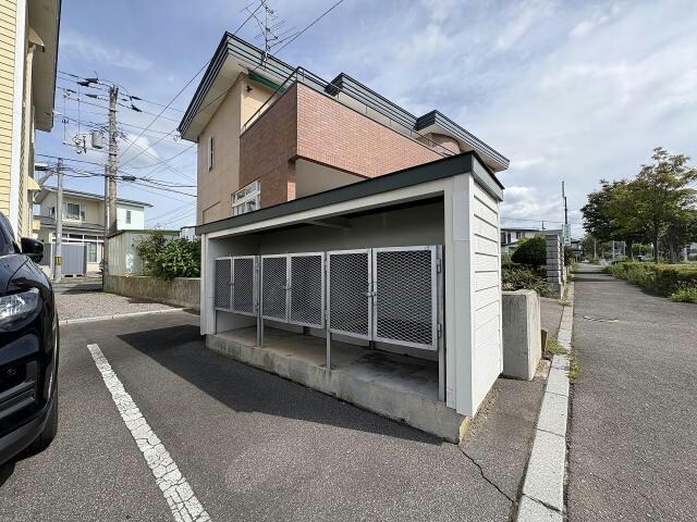 レジデンススウィートⅡの物件外観写真