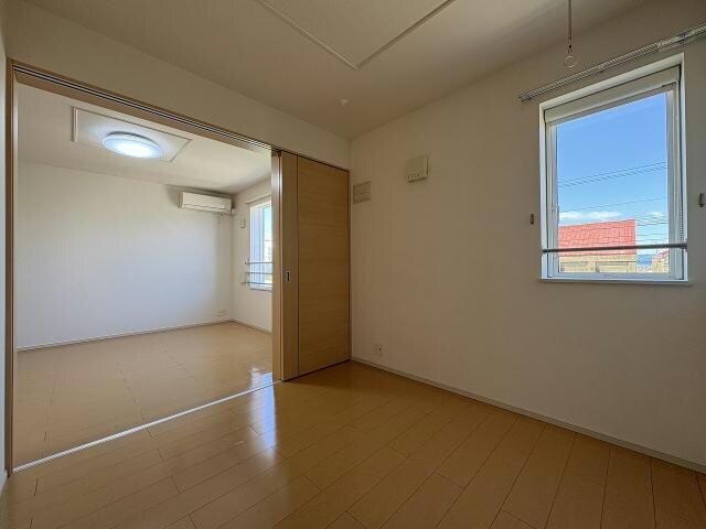 シェーネブリーゼの物件内観写真