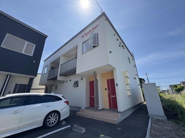 ラルージュコートの物件外観写真