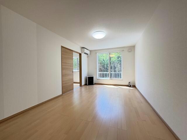 ラルージュコートの物件内観写真