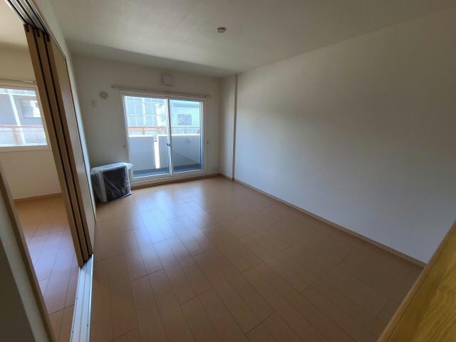 ファーストレジデンスの物件内観写真