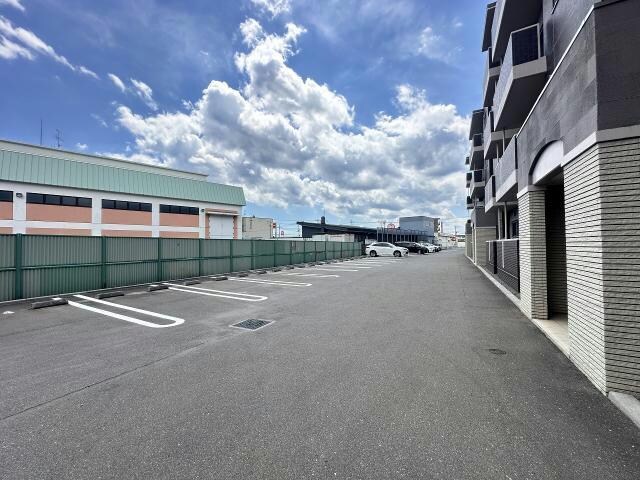 ファーストレジデンスの物件外観写真