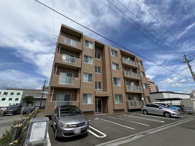 リッシュリヴィエールの物件外観写真