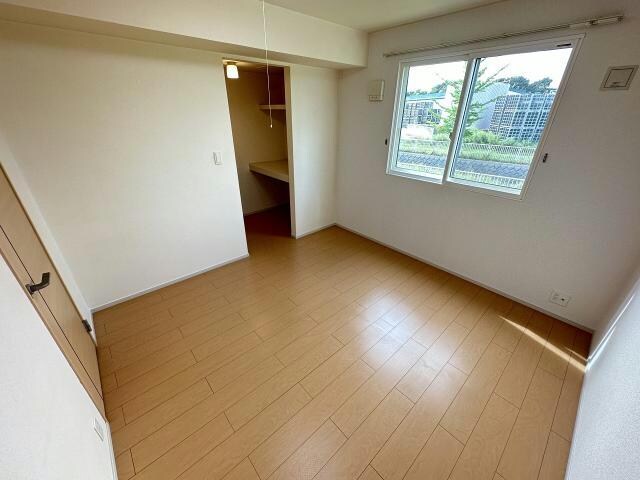 エルムプラシード9号館の物件内観写真