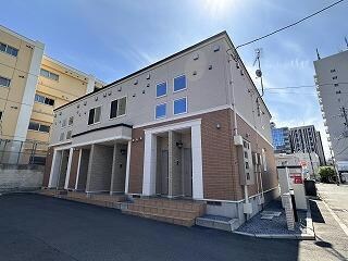 グロリアスカーサ本町の物件外観写真