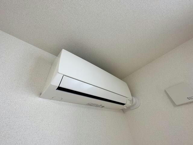 グロリアスカーサ本町の物件内観写真