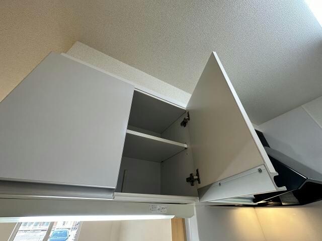 グロリアスカーサ本町の物件内観写真