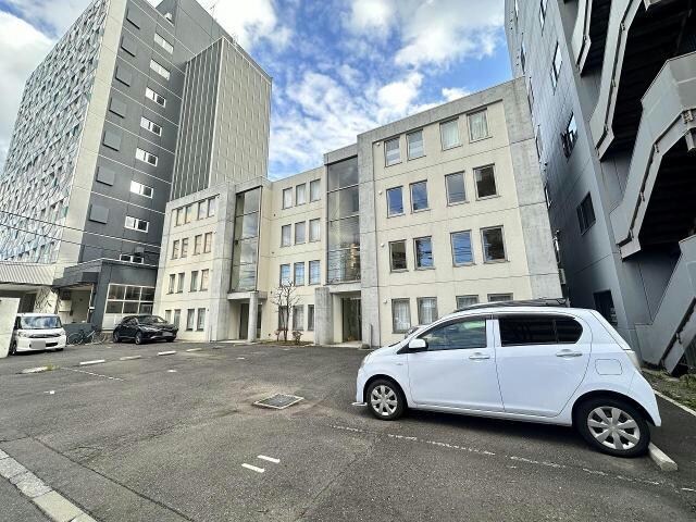 ペラッツィ梁川の物件外観写真