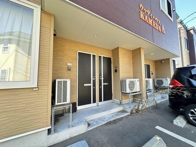 ウッディハウスKAMEDA　Aの物件外観写真