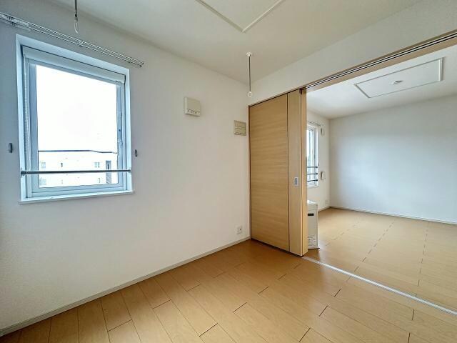 グリーンレイクの物件内観写真