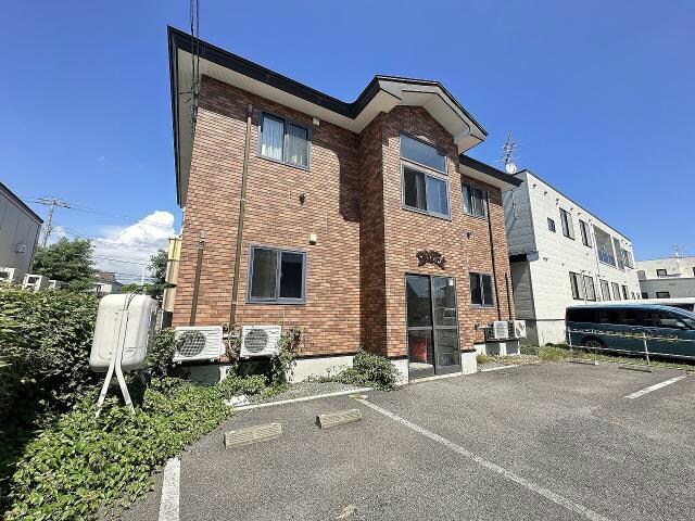 SKY PIEAの物件外観写真