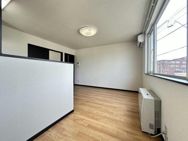 レザングレーヌⅡの物件内観写真