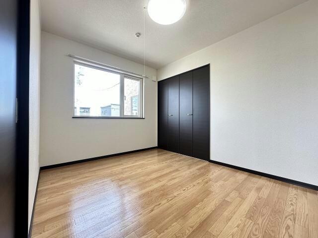 レザングレーヌⅡの物件内観写真